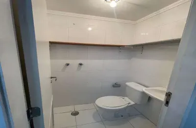 Apartamento com 3 quartos para alugar na Avenida Professor Luiz Ignácio Anhaia Mello, Jardim Avelino, São Paulo