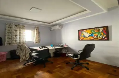 Casa com 3 quartos à venda na Rua José Bento, Cambuci, São Paulo