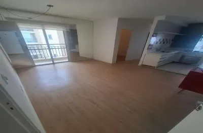 Apartamento com 2 quartos para alugar na Rua Val de Palmas, Vila Santa Clara, São Paulo