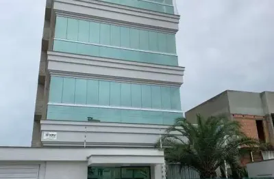 Apartamento no centro em tijucas sc á venda 131m², 3 quartos, sendo 1 com closet