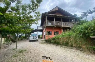 Casa de campo á venda no bairro timbé com 190m² possuindo 2 dormitórios