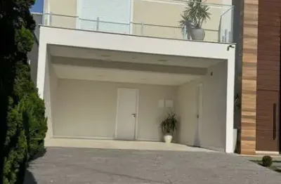 Sobrado alto padrão á venda no bairro xv de novembro com 220m² com 3 dormitórios
