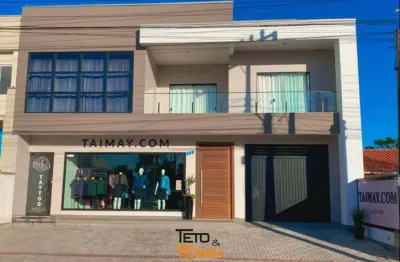 Casa com salas comerciais a venda com 361m², 3 dormitórios, 1 vaga de garagem