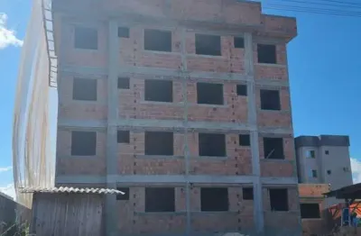 Apartamento localizado no bairro santa luzia em tijucas com 43m², 2 dormitórios