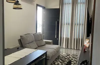 Casa mobiliada e decorada com 102m² á venda no bairro areias, 2 dormitórios