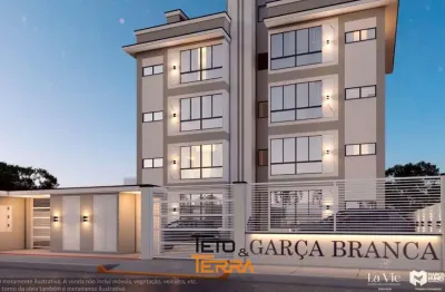 Apartamento com 57m² no bairro joáia em tijucas, 2 dormitórios ambos suíte