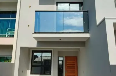 Sobrado á venda no areias em tijucas com 76m², 2 suítes com sacada,churrasqueira