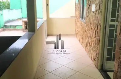 Casa com 2 quartos para alugar na Rua Bento Lisboa, 203, Vila Leopoldina, Duque de Caxias