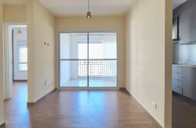 Excelente apto 2 dorms, 1 vaga e lazer ao lado do metro.