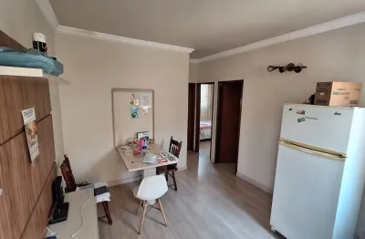 Apartamento 2 quartos, 1 vaga, armários, bairro camargos, belo horizonte/mg
