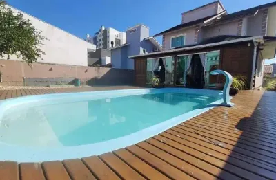 Casa à venda, no bairro pedra branca, palhoça-sc, com 4 quartos, sendo 1 suíte, com 2 vagas