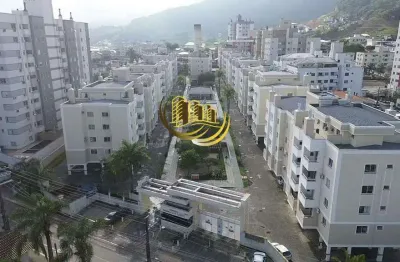 Cobertura para aluguel, no Bairro Pedra Branca, Palhoça-SC, com 2 quartos, sendo 1 suíte, com 1 vaga