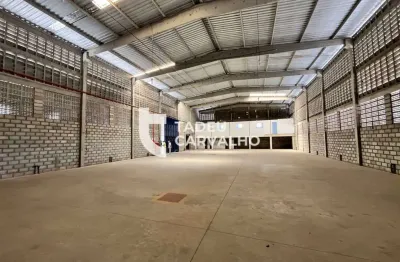 Barracão / Galpão / Depósito para alugar na Rua Itaeté, 454, Pitangueiras, Lauro de Freitas
