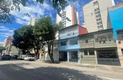 Casa a venda na praia da costa! ótimo ponto comercial e residencial