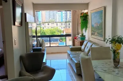 Apartamento 2 quartos com suíte, sol da manhã e 90m² em itapuã!
