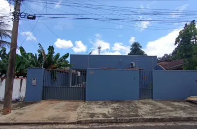 Casa térrea com 3 quartos à venda - chapada dos guimaraes