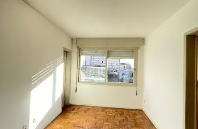 Kitnet / Stúdio para alugar no Centro Histórico, Porto Alegre , 27 m2 por R$ 860