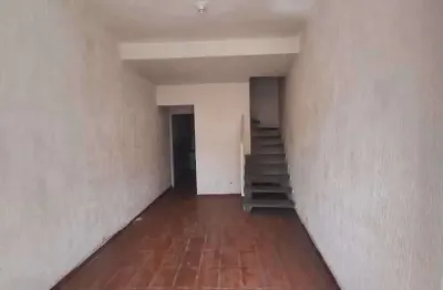 Sobrado com 2 dormitórios à venda, 62 m² por r$ 320.000 - água rasa -