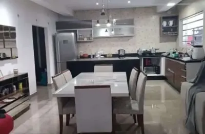 Casa com 2 quartos à venda na rua ministro luís sparano, 258, jardim santa adelia, são paulo, 300 m2 por r$ 670.000