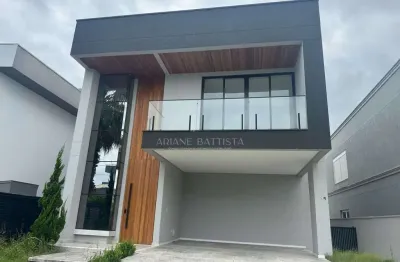 Magnífica casa 3 suítes sendo 2 c/ closet varanda 4 vagas