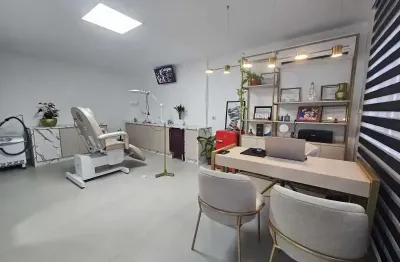 Sala comercial com 5 salas para alugar na rua lord lovat, jardim londrilar, londrina, 27 m2 por r$ 2.300
