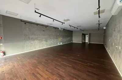 Ponto Comercial 180m² para Locação no Centro de Taubaté – Rua Conselheiro Moreira de Barros