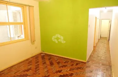 Apartamento com 2 quartos à venda na rua henrique dias, 236, bom fim, porto alegre por r$ 390.000