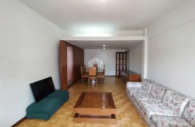 Apartamento com 3 quartos à venda na rua felipe camarão, 707, rio branco, porto alegre por r$ 1.390.000