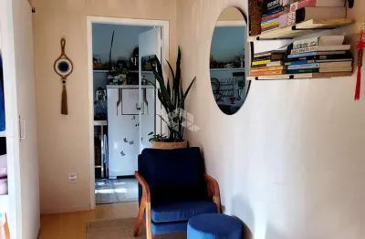 Apartamento com 2 quartos à venda na rua dona amélia, 242, santa tereza, porto alegre por r$ 270.000