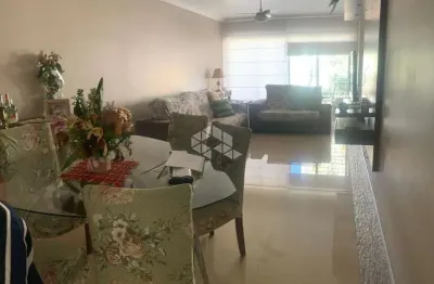 Casa com 3 quartos à venda na rua professor guerreiro lima, 539, partenon, porto alegre por r$ 800.000