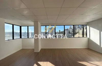 Sala comercial para alugar no Pio X, Caxias do Sul 