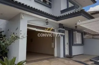 Casa com 3 quartos para alugar na Santa Lúcia, Caxias do Sul 