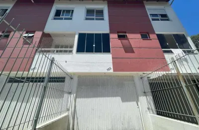 Sobrado triplex semi mobiliado com entrada individual no b.  Ana rech