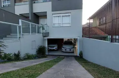 Casa com 3 quartos à venda na Nossa Senhora da Saúde, Caxias do Sul 