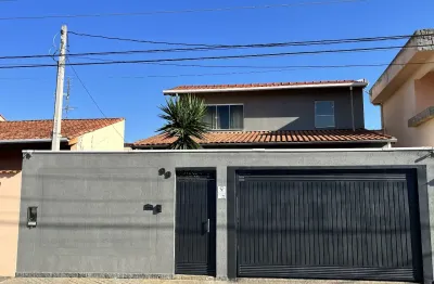 Casa com 3 quartos à venda na Rua Antonio Carlos Cavalca, Beira Rio II, Guaratinguetá