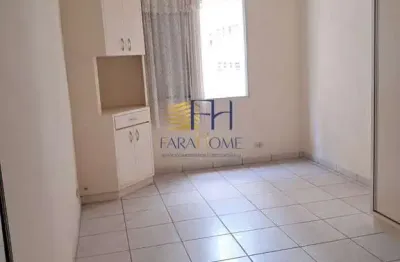 Apartamento  living para 2 ambientes – a poucos metros da praia