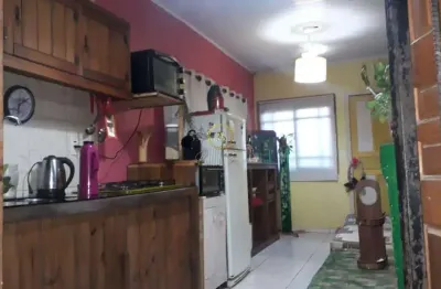 Casa à venda na Rua Das Camelias, 65, California, Nova Santa Rita