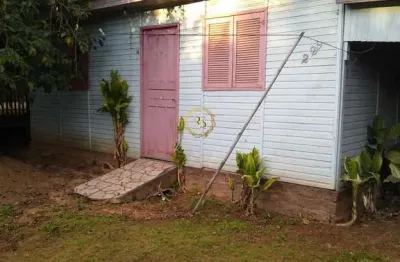 Casa com 2 quartos à venda na Rua Manoel Prates, 181, Centro, Nova Santa Rita