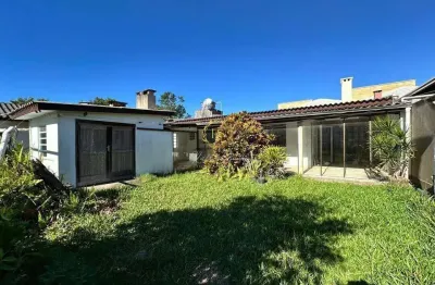 Casa a venda em arroio do sal/rs! ótima oportunidade para veraneio próximo de torres!