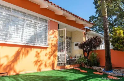 Casa com 3 quartos à venda na Rua Alfredo Varela, 305, Teresópolis, Porto Alegre