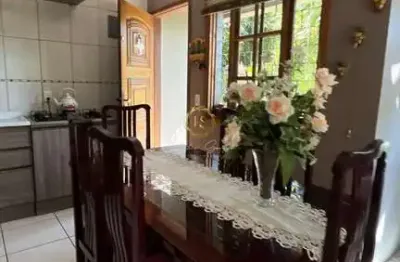 Casa com 2 quartos à venda no Centro, Nova Santa Rita 