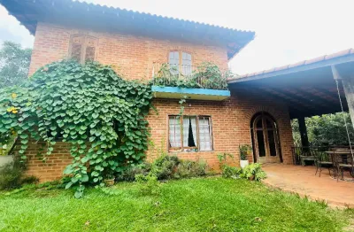 Lindo imóvel localizado no bairro demetria em botucatu
