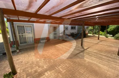 Chácara dos sonhos com lago privativo e árvores frutíferas – botucatu-sp