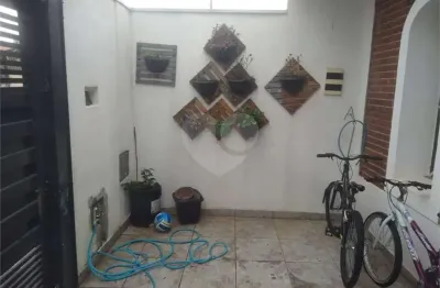 Casa à venda com 3 quartos, sendo 2 suítes,  em vila rio branco, jundiaí - sp