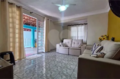 Casa com 4 quartos à venda na Rua Inocêncio Mazzuia, Jardim Guanabara, Jundiaí