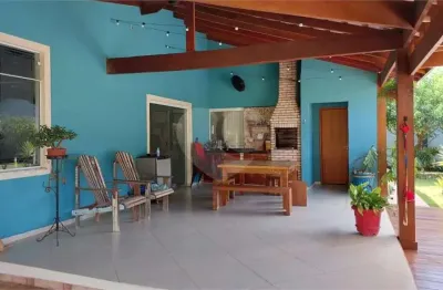 Casa  à venda com 3 quartos, sendo 1 suíte,  no condomínio horizonte azul ii, itupeva - sp