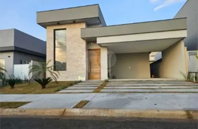 Casa  à venda com 3 quartos, sendo 1 suíte,  no condomínio gran ville fase 3, itupeva - sp