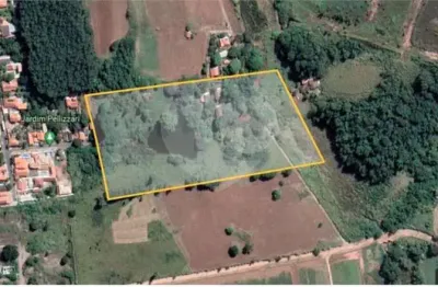 Sítio à venda com 3 quartos, sendo 3 suítes,  em água doce, jundiaí - sp