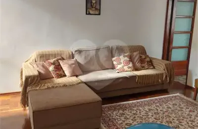 Casa com 3 quartos à venda na Rua Pedro Alexandrino, Anhangabaú, Jundiaí