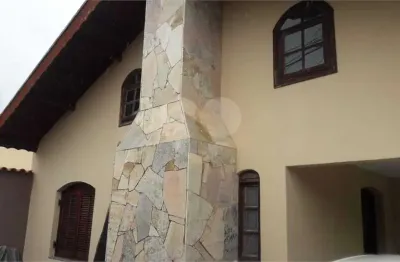 Casa à venda com 4 quartos, sendo 1 suíte,  em vila santa terezinha, várzea paulista - sp